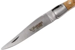 Laguiole En Aubrac Pocket Knife 7 Cm Olive Wood, L0207OLI-SSB1 -The Adventure Kit AUL0207OLI SSB1 03 laguiole en aubrac aul0207oli ssb1 03