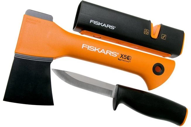 Fiskars X5 Fireplace Set With Axe, Knife And Sharpener 1 Fiskars X5 Fireplace Set With Axe, Knife And Sharpener