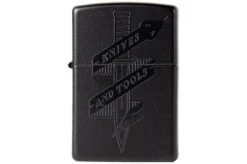 Knivesandtools Zippo Black Matte Snake, Black, Lighter 10 Knivesandtools Zippo Black Matte Snake, Black, Lighter -The Adventure Kit KTZPBLACKSNAKE 04 zippo knivesandtools