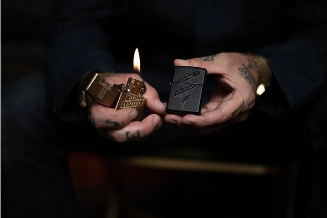 Knivesandtools Zippo Black Matte Snake, Black, Lighter 6 Knivesandtools Zippo Black Matte Snake, Black, Lighter - Image 6